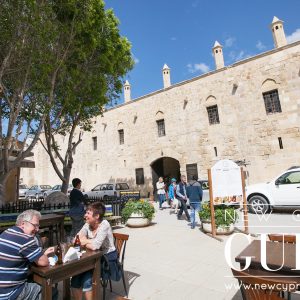 Mey-Han Café is located just next to Buyuk Han in Nicosia centre